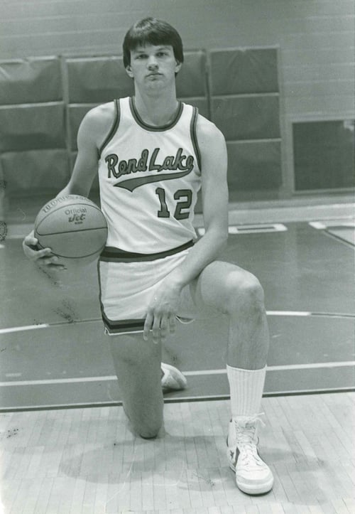 82-83 basketball photos dean merder 2