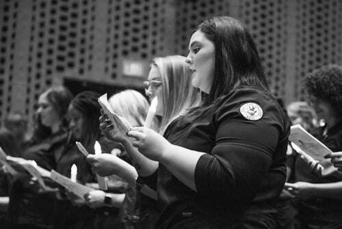 Students Recite Nightingale Pledge