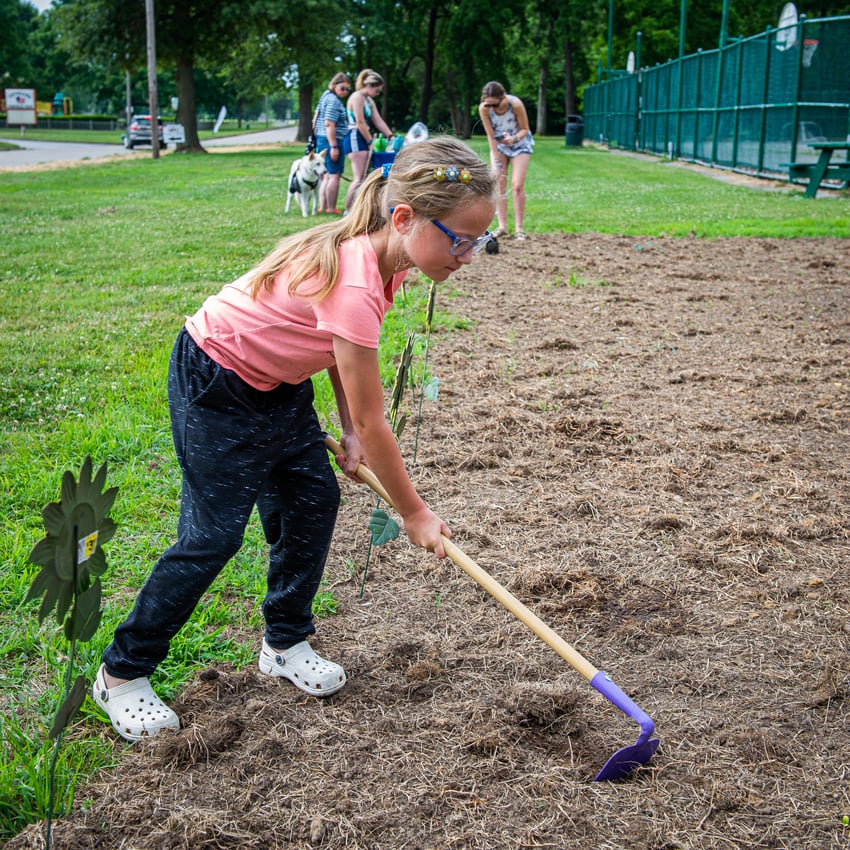 Isla Wheeler Digging a Hole