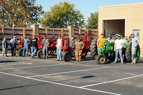 Painted Tractors wClass W