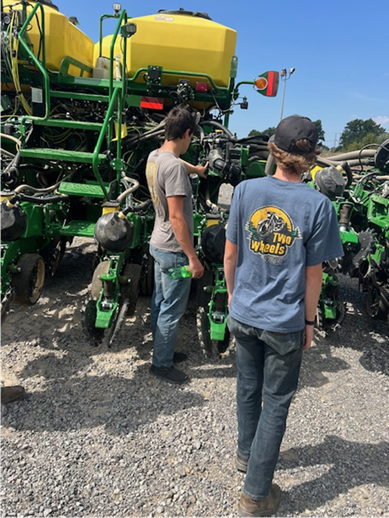 Dual Credit Students with Equipment