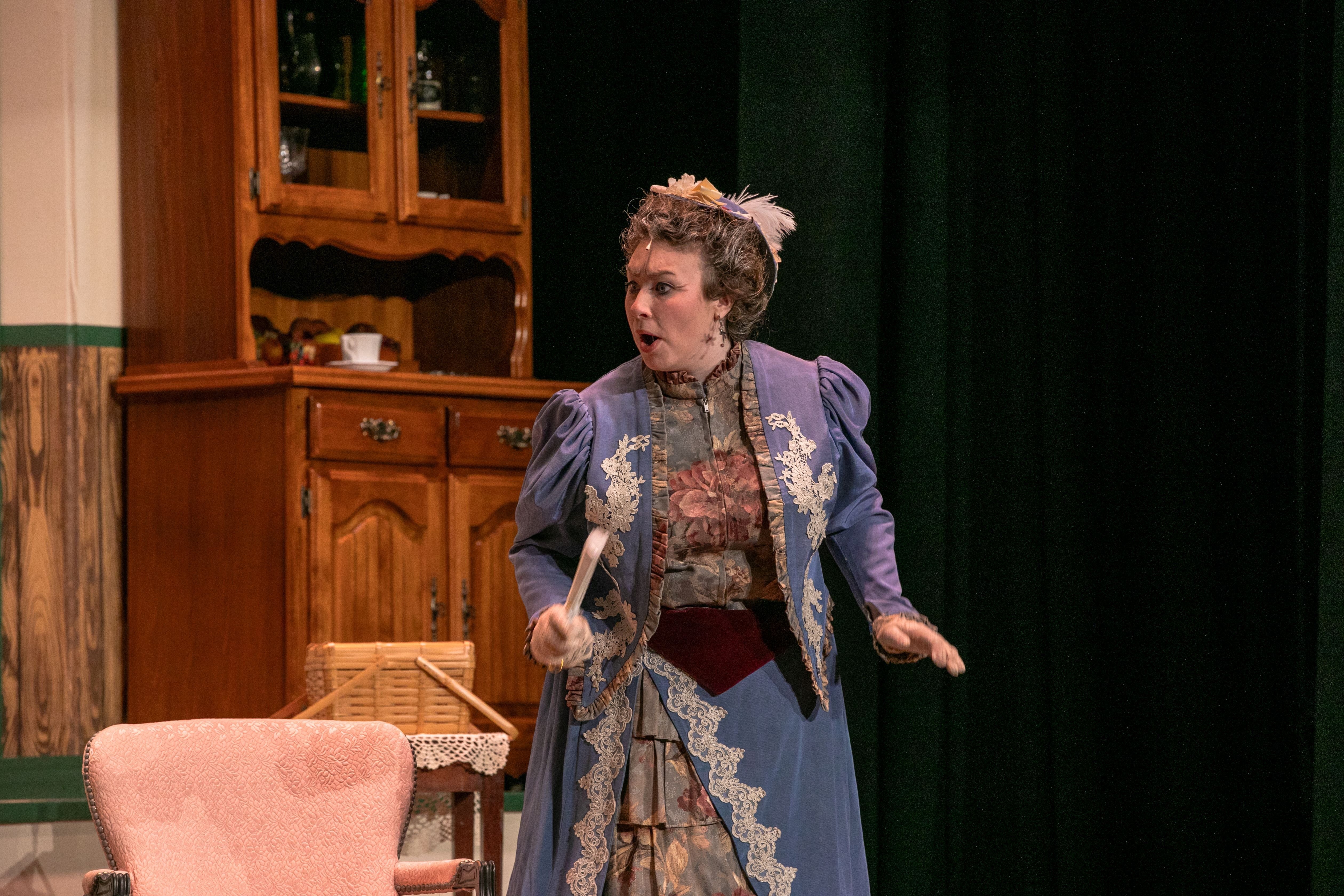 Anne-of-Green-Gables-11-6-25-31