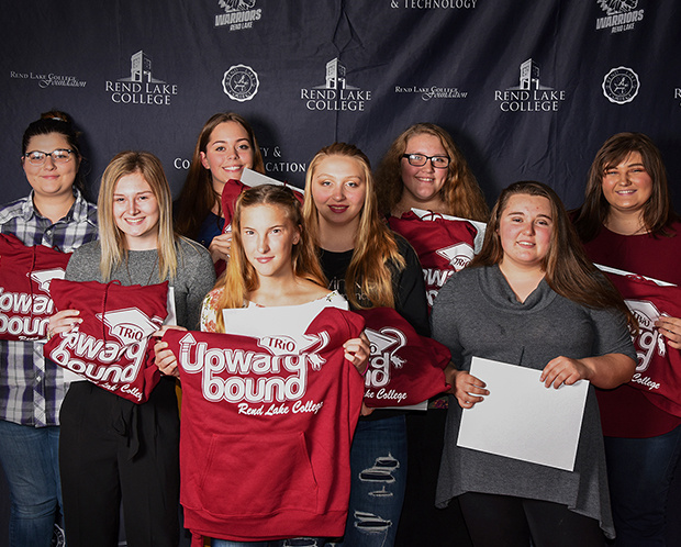 upward-bound-students-media-hero-620x498