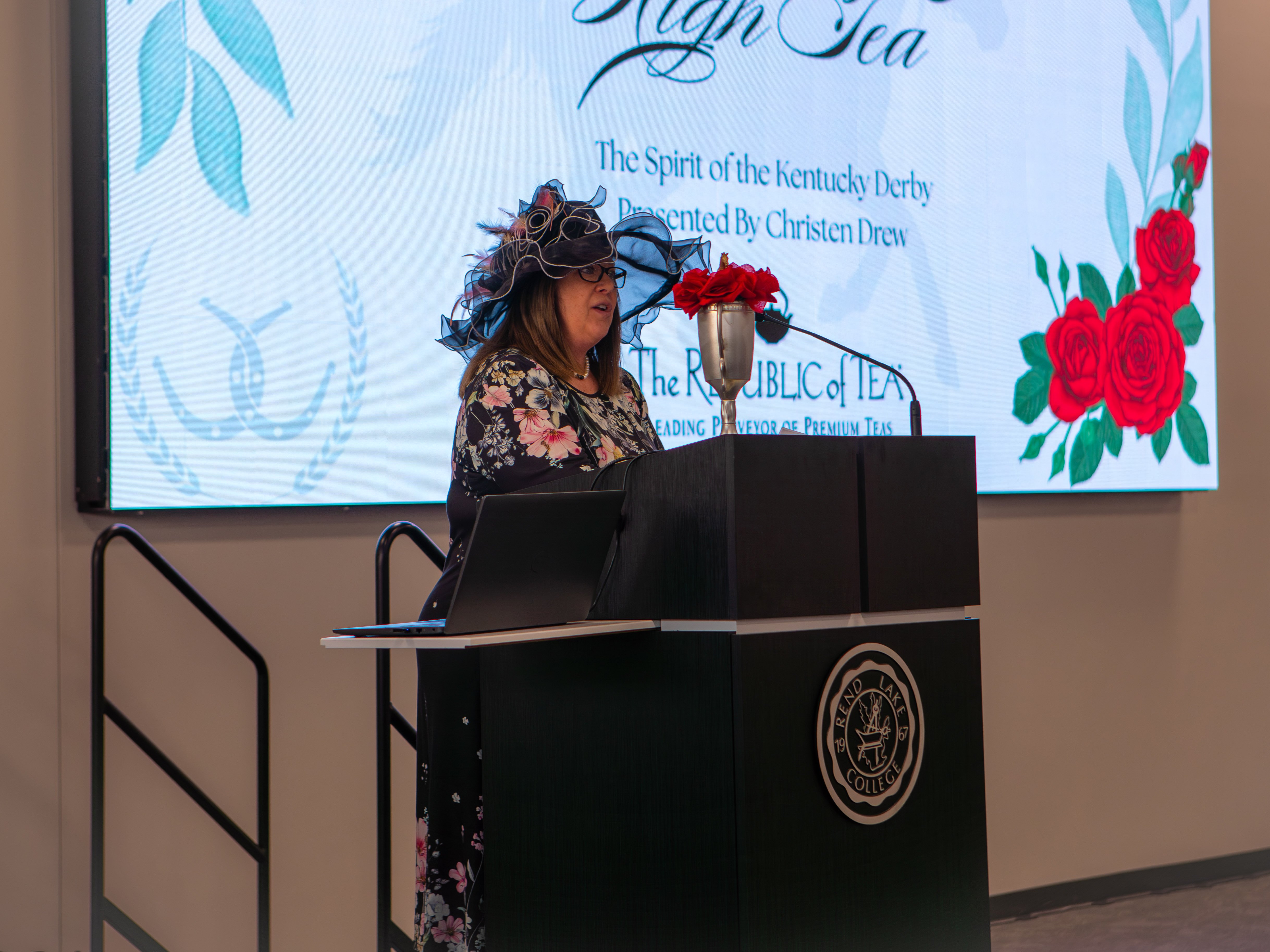 RLC President Lori Ragland delivers remarks during the Wilma Guy High Tea.